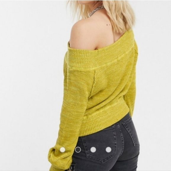 EUC FREE PEOPLE SUGAR RUSH OFF THE SHOULDER SWEATER SZ MED - Picture 4 of 15